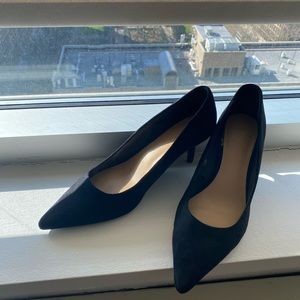 Black suede shoes in great condition